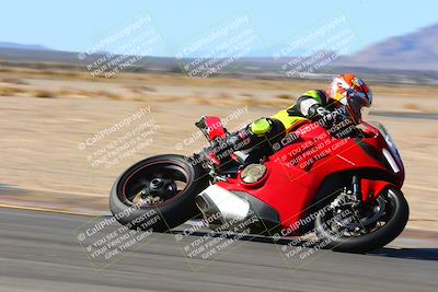 media/Jan-09-2022-SoCal Trackdays (Sun) [[2b1fec8404]]/Turn 8 (1045am)/